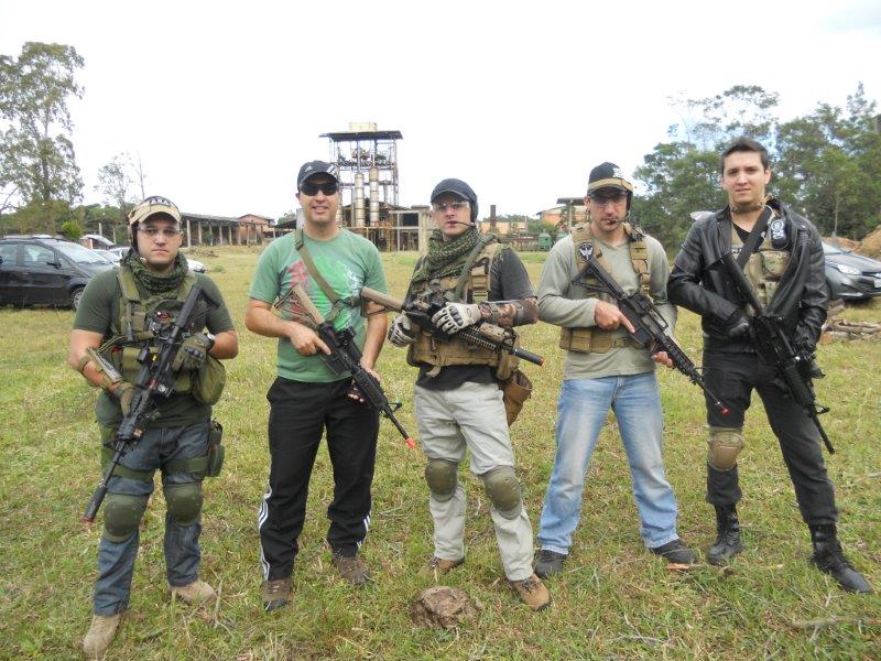 Túlio, Marcos, Gustavo, Leandro e Emerson.